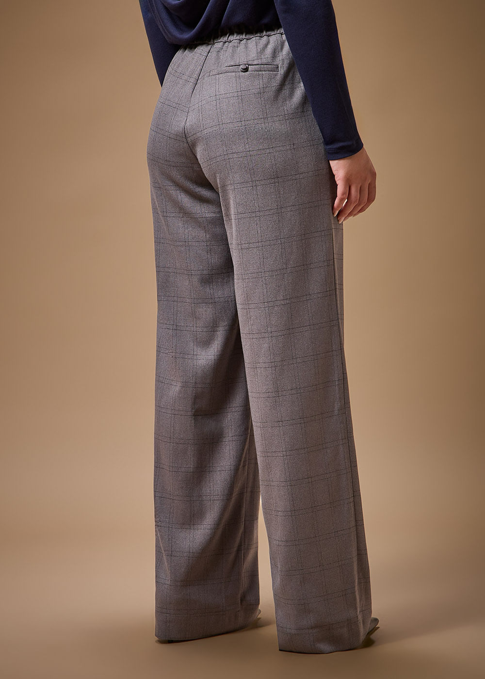 22.21.3706CIN CALÇA  RETA XADREZ